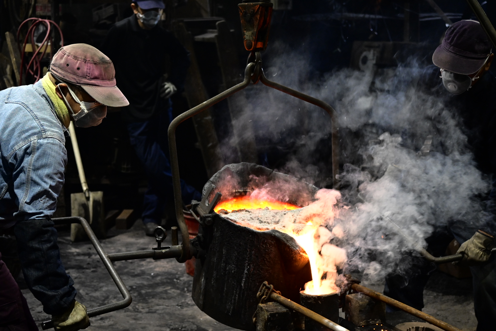 あなたの料理が“プロの味”に近づく理由。銅鋳物が生まれる工程を知ると、鍋選びが変わります。