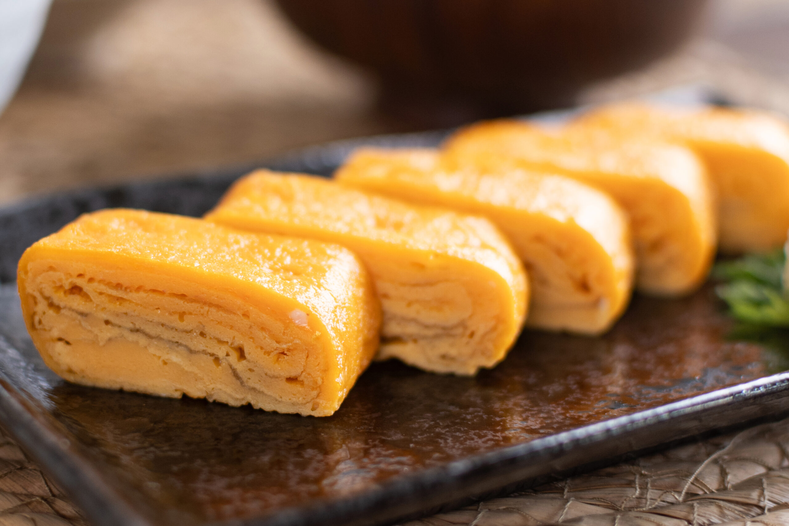 ふわふわ食感!銅製卵焼き器で作る【究極の卵焼き】レシピ・作り方